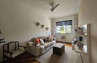 Apartamento  com excelente planta e boa localização coração da tijuca