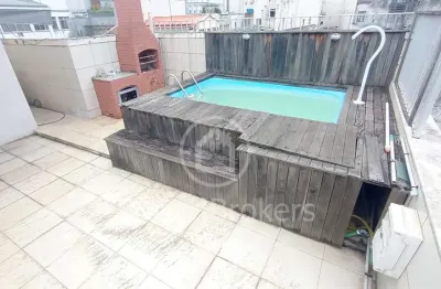 Cobertura com 114 m², 4 quartos (1 suíte com closet), 2 salas, piscina e churrasqueira a 11 minutos do metro estação maracanã.