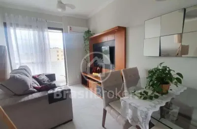 Apartamento à venda com 56,00m² e 2 quartos, 1 suíte, vaga, com infra estrutura completa na praça da bandeira.