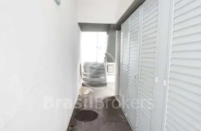Oportunidade imperdível no centro do rio de janeiro: prédio comercial e residencial à venda!