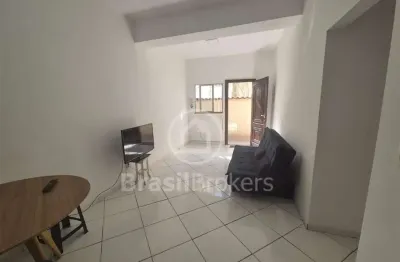 Casa com 2 quartos à venda na Rua Professor Valadares, Grajaú, Rio de Janeiro