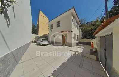 Casa à venda com 153,00m² e 3 quartos em tijuca, rio de janeiro - rj