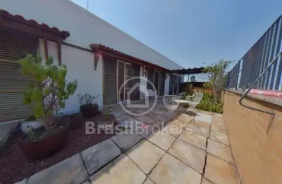 Cobertura à venda com 322,00m² e 4 quartos em tijuca, rio de janeiro - rj