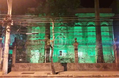 Prédio inteiro à venda com 5000,00m² e 8 quartos em rio comprido, rio de janeiro - rj