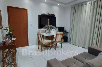 Apartamento de frente, ótima planta junto ao hospital badim