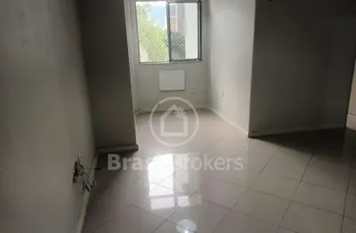 Oportunidade,  apartamento no andaraí próximo ao guanabara!