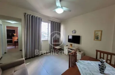 Apartamento quarto e sala, pronto para morar, mobiliado.