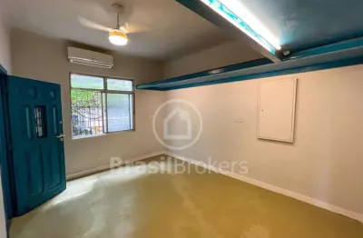 Casa com 3 quartos à venda na Rua Ambrosina, Vila Isabel, Rio de Janeiro