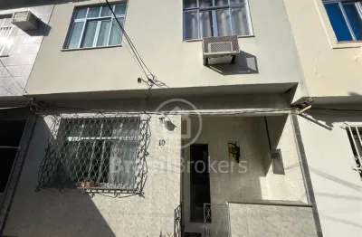 Casa com 2 quartos à venda na Rua Torres Homem, Vila Isabel, Rio de Janeiro, 80 m2 por R$ 500.000