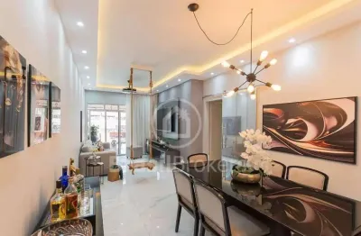 Apartamento de 3 quartos (1 suíte), 110 m², 2 vagas, todo reformado e planejado a 10 min do metrô e a 3 da praça comandando xavier de brito.