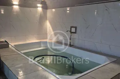 Casa comercial à venda na Rua Ribeiro de Andrade, Bangu, Rio de Janeiro