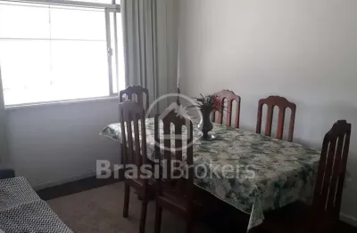 Apartamento de 2 quartos pronto pra morar com vaga escriturada!!!