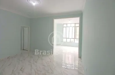 Apartamento a venda na rua conde de bonfim, com 103 m², a 4 minutos da estação do metrô saenz peña, 3 quartos, 2 salas, e dependência completa