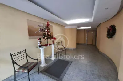 Apartamento com 54,00m² e 2 quartos com dependência revertida para copa na rua maria amélia.