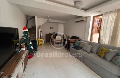 Casa com 3 quartos à venda na Rua Araújo Lima, Vila Isabel, Rio de Janeiro