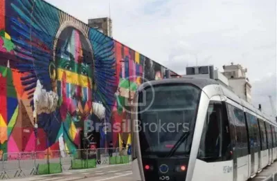 Dois quartos garagem escriturada colado no áquario. vlt espaço seguro e revitalizado do centro