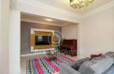 Casa duplex, 3 quartos, com 143m² e 1 vaga de garagem, em vila isabel