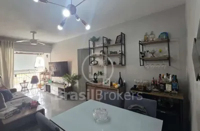 Apartamento de 2 quartos com 77 m² e 3º quarto revertido com vaga na escritura, varanda a 10 minutos do Shopping Boulevard