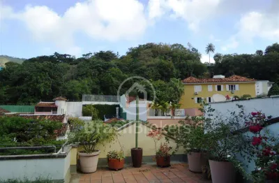 Casa à venda com 288,00m² e 5 quartos em humaitá, rio de janeiro - rj