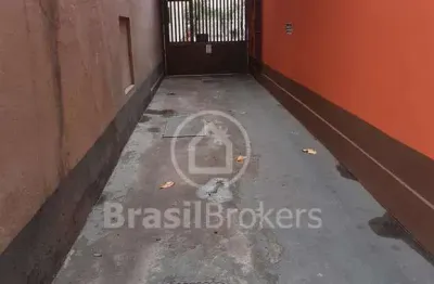 Casa de vila à venda com 222m2, 3  dormitórios sendo 1 suite, no coração de copacabana.rio de janeiro - rj