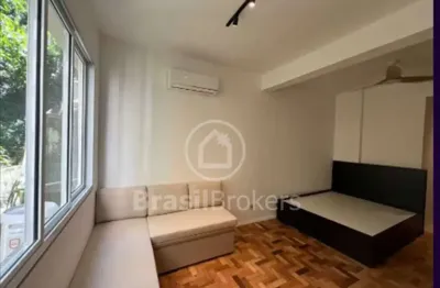 Apartamento à venda com 24,00m² e 1 quarto em copacabana, rio de janeiro - rj