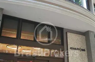 Casa à venda na Avenida Ataulfo de Paiva, Leblon, Rio de Janeiro