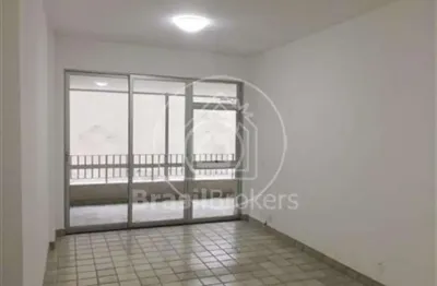 Apartamento à venda com 85,00m² e 2 quartos em botafogo, rio de janeiro - rj