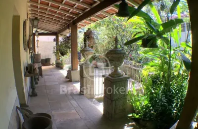Casa à venda com 414,00m² e 5 quartos em jardim botânico, rio de janeiro - rj
