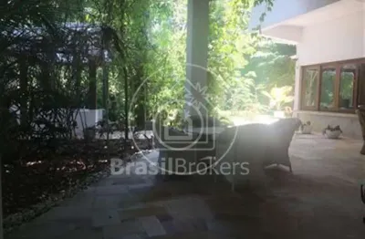 Casa à venda com 873,00m² e 8 quartos em jardim botânico, rio de janeiro - rj