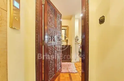 Apartamento à venda com 220,00m² e 3 quartos em copacabana, rio de janeiro - rj