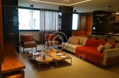 Apartamento à venda com 150,00 m² e 3 quartos em copacabana, vaga de garagem na escritura