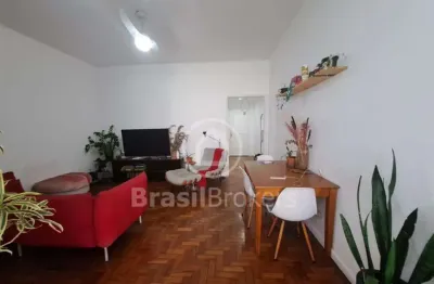 Apartamento à venda com 110,00m² e 3 quartos em copacabana, rio de janeiro - rj