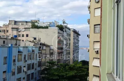 Copacabana, posto 6, conjugado, vista lateral mar, reformado, mobiliado