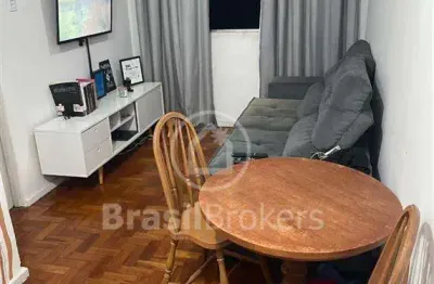Apartamento  sala quarto a venda na rua santo amaro, catete - rio de janeiro