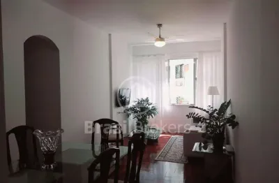 Barão de itambi/ fgv.  salão, 3 quartos com vaga na escritura. entrar e morar!