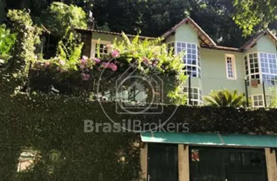 Casa à venda com 250,00m² e 5 quartos em cosme velho, rio de janeiro - rj