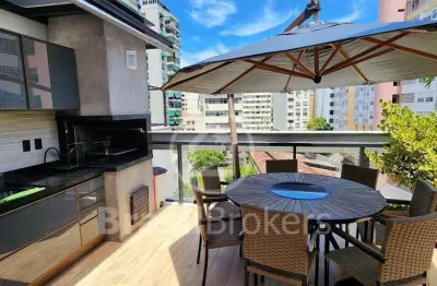 Cobertura duplex com 169 m², 3 quartos (2 suítes), escritório, toda mobiliada, vista livre para parque guinle, 2 vagas de garagem a 5 min do metrô.