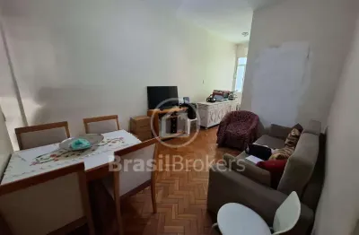 Apartamento à venda em botafogo, 2 quartos, 2 banheiros, 68 m2.