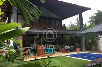 Elegância e sofisticação combinadas em uma única propriedade