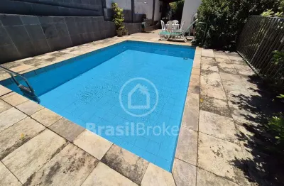 Casa em condomínio fechado com 3 quartos à venda na Rua Assis Republicano, Freguesia (Jacarepaguá), Rio de Janeiro