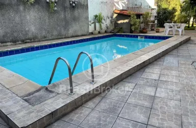 Casa à venda com 1094,00m² e 4 quartos em praça seca, rio de janeiro - rj