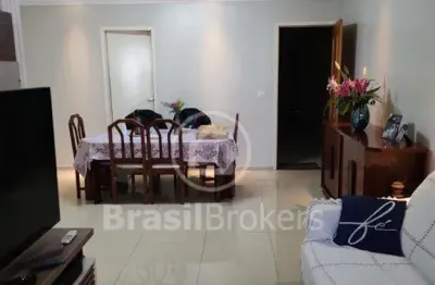 Apartamento à venda com 112,00m² e 3 quartos em freguesia (jacarepaguá)