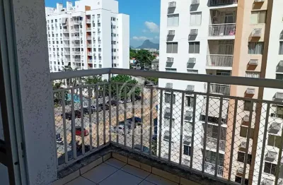Apto 2 quartos no condomínio caminhos da barra- completíssimo!