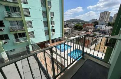 Ótimo apartamento vazio no condomínio no centro da taquara com total infraestrutura.