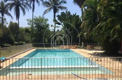 Rural à venda com 9000,00m² e 3 quartos em centro, magé - rj