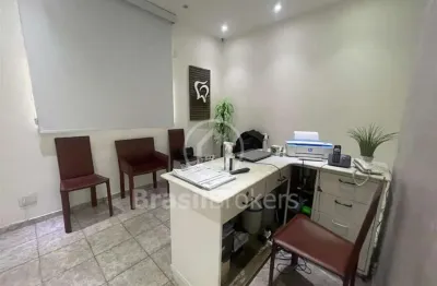 Estrada dos três rios, sala comercial com clínica montada, com 58 m² centrão freguesia em jacarepaguá