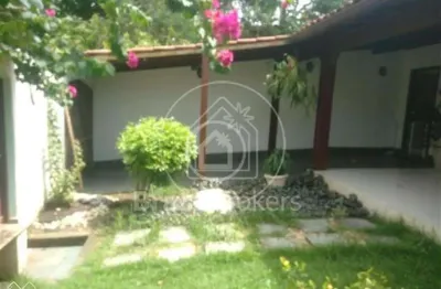 Casa de vila à venda com 250,00m² e 5 quartos em taquara, rio de janeiro - rj