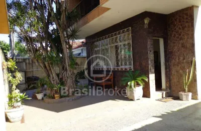 Casa à venda com 360,00m² e 4 quartos em tanque, rio de janeiro - rj