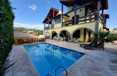 Casa à venda com 351,00m² e 4 quartos em pechincha, rio de janeiro - rj