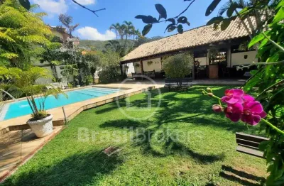 Casa espetacular a venda na freguesia de jacarepaguá